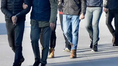 'Gündoğmuşlar' çetesine büyük darbe... Cephanelik evlere baskın 10 zanlı yakalandı!