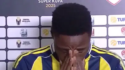 Fenerbahçe’nin yeni yıldızı gözyaşlarını tutamadı! İlk maçında 2 asist