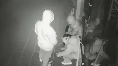 Önce sohbet, sonra soygun: Aksaray'da hırsızların rahat tavrı pes dedirtti!