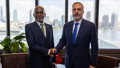 Afrika’ya Türk damgası: Hakan Fidan sahada, işbirliği masada!