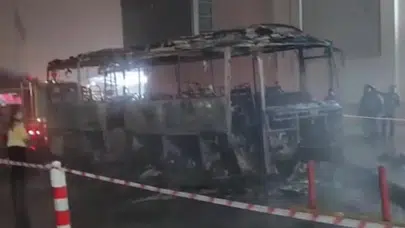 Kapıkule’de korkutan yangın: Otobüs küle döndü