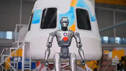 Uzayın en zor görevleri artık ona emanet: Çin’den insansı robot PM01 yörüngede