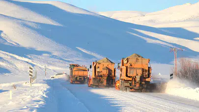 Ağrı’da beyaz esaret... 'Kar Kaplanları' gece gündüz sahada