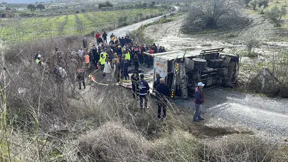 Aydın’da feci kaza! Kamyon şarampole devrildi