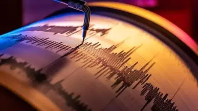 Trabzon'da gece yarısı korkutan deprem! AFAD’tan ilk açıklama