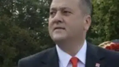 Burak Ulamışlı kimdir, kaç yaşında, evli mi, hangi partiden? Çeşmealtı Limanı’ndaki sır olay