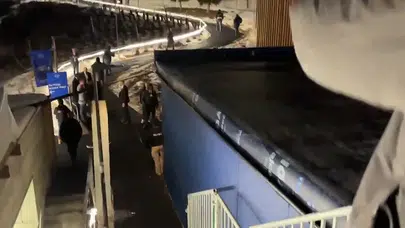 Davos Zirvesi’nde yangın alarmı: Kongre salonu tahliye edildi!