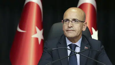 Asya Finans Forumu’nda Türkiye rüzgarı esti! Bakan Şimşek'in Hong Kong çıkarması