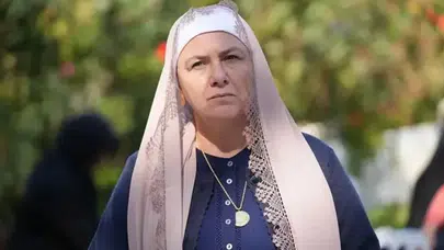 Taşacak Bu DenizŞirin Furtuna öldü mü, TRT 1 Taşacak Bu Deniz’de Şerif Furtuna’nın annesi Şirin Furtuna’nın sağlık durumu