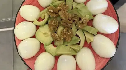 Ebru Şallı kahvaltıda ne yiyor, sağlıklı mı besleniyor? Tabağı görenler inanamadı