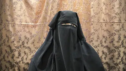 Hindistan’da kuyumcular alarmda: Yüz kapatma yasağı başladı!