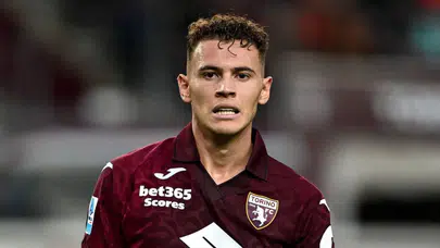 Asllani uçağı kalktı mı, TK1876 uçağı TAKİP KODU! Beşiktaş’a geliş saati belli mi, İstanbul’a ne zaman inecek?