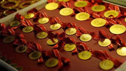 Altın fiyatlarında tarih yazılıyor: 28 Ocak (Bugün) gram altın, çeyrek altın, tam altın ne kadar oldu? Kapalı Çarşı fiyat listesi