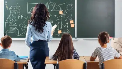 MEB Üstün Başarı Belgesi ödülü 2026 ne kadar, öğretmenler kaç TL alacak ve şartları nelerdir?