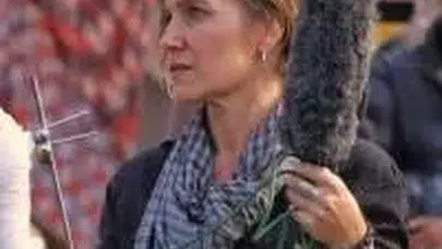 CNN International savaş muhabiri Arwa Damon’un yaşam öyküsü, kökenleri, gazetecilik kariyeri ve INARA çalışmaları neler?