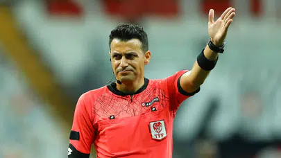 Ali Şansalan hangi takımlı? Galatasaray – Fenerbahçe derbisinin VAR hakemi Ali Şansalan hayatı