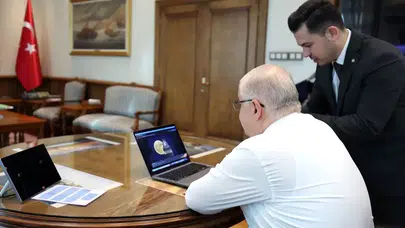 Objektife Yansıyan Tarih! Bakan Güler 2025’in En Konuşulan Karelerini Seçti