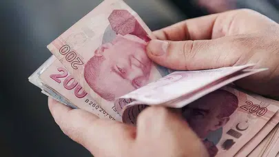 Emekli fark ödemeleri ne zaman yatacak, en düşük emekli maaşı 20 bin lira oldu mu? SGK verileri açıklandı