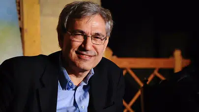 Orhan Pamuk'un Beyoğlu'ndaki Apartmanı Yıkılıyor! Yazarın Serveti Ortaya Çıktı