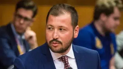 Cengizhan Güngör biyografisi, ne iş yapar, kökeni neresi, kaç yaşında? Siyasi hayatı ne öne çıkanlar