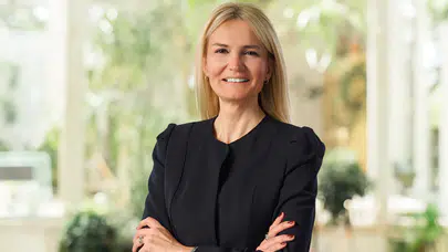 TKYD'de ilk kez kadın başkan göreve geldi