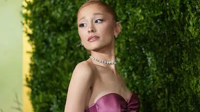 Ariana Grande’nin Minyon Sırrı: 154 Santimetrelik Dev Yıldızın Hayatı