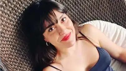 Ecem Akbin Kimdir, Kaç Yaşında, Nereli, Eğitimi Ne, Hangi Dizilerde Oynadı, Annesi Aydan Şener Mi, Babası Ayhan Akbin Mi?