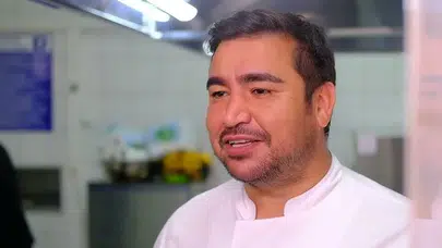 MasterChef’e konuk olan “Dünyayı Yiyen Adam” lakaplı Türev Uludağ merak ediliyor
