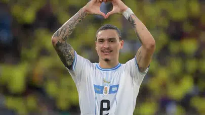 Darwin Nunez KARİYERİ (kimdir), kaç yaşında, boyu kaç, hangi takımlarda oynadı, mevkisi ne, bonservisi ne kadar?