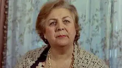 Yeşilçam’ın tonton kadını Belkıs Dilligil’in kızı, annesinin ününü solladı!