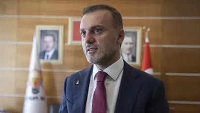 Erkan Kandemir nereli, kaç yaşında, hangi görevlerde bulundu, hangi partide, mesleği ne?
