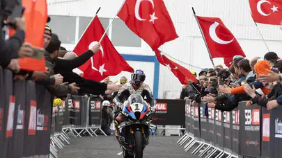 Toprak Razgatlıoğlu Yıllık Ne Kadar Kazanıyor, Sponsorluk Geliri Ne Kadar, Serveti Kaç Milyon Euro?