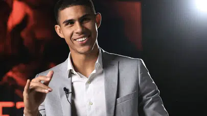 Devis Vasquez Beşiktaş'a geldi mi,  geliş saati ne zaman ve saat kaçta İstanbul'da olacak?