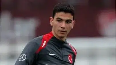 Yasin Özcan hayatı (kimdir), yaşı kaç, aslen nereli, hangi takımda oynuyor?