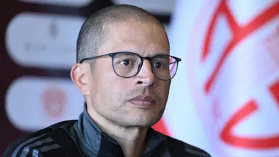 Efsane kaptan yeni macerada! Brezilya’da Alex heyecanı!