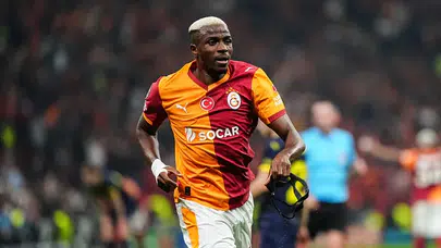 Galatasaray Osimhen İçin 140 Milyon Euro Bekliyor