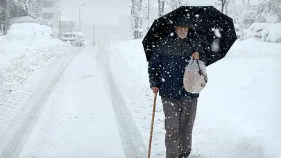 Soğuk Hava Kapıda! İstanbul’da Kar Sadece Bu Saatlerde Görülecek