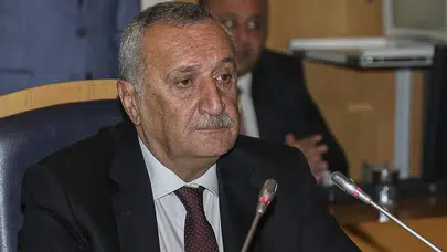 Mehmet Ağar kimdir, kaç yaşında, aslen nerelihangi partiden, eşi kim? Susurluk Davası cezası neydi, Sedat Peker iddiaları ne?