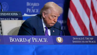 Barış Kurulu’nda Gündem Olan Görüntü! Trump’ın O Anları Olay Oldu