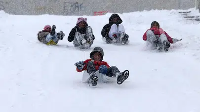 Kar tatili ihtimali Gümüşhane'de sabah planlarını değiştirdi