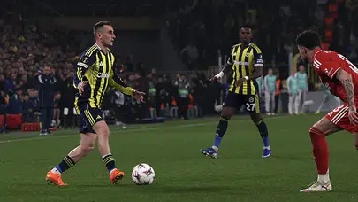 Ligde Geri Dönüş, Avrupa’da Düşüş! Fenerbahçe’nin İki Farklı Yüzü