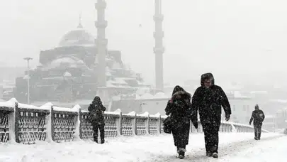18 Şubat İstanbul'da Kamu personeline yarım gün tatil var mı, Devlet çalışanları evine mi gidecek?