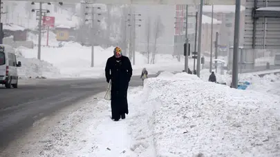 Erzurum’da dondurucu soğuk! Sıcaklık eksi 11 dereceye kadar düşecek