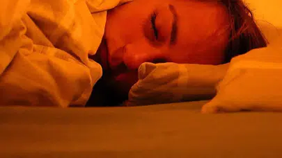 Uyuyarak oruç tutulur mu, oruç uykuya tutturulur mu, oruçluyken uyursak kabul olur mu?