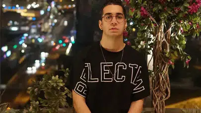 Eray Can Özkenar Kimdir, Ne İş Yapıyor, Mesleği Ne, Kaç Yaşında, Aslen Nereli, Hangi Oyunları Oynuyor?