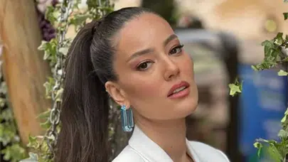 Pelin Akil kim, eşi (kocası) kim, boşandı mı? Anıl Altan ile evliliği neden bitti, boşanma sürecinde neler yaşandı?