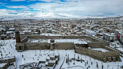 Erzurum için detaylı hava durumu nasıl, Erzurum 5 günlük tahmin ve saatlik hava durumu ne gösteriyor?