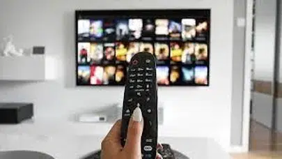 Perşembe Akşamı Hangi Kanalda Ne Var? 19 Şubat Dizileri Ne?