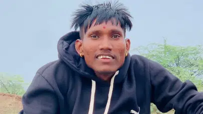 Hindistan'ın en yakışıklısı kim, Justin Bibere benzetilen sanatçı kim?