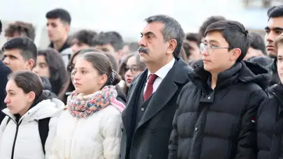 6 Şubat Depremleri İçin Okullarda Saygı Duruşu Yapılacak Mı? Millî Eğitim Bakanı Yusuf Tekin’in Gönderdiği Yazıda Millî Birlik ve Dayanışma Vurgusu!